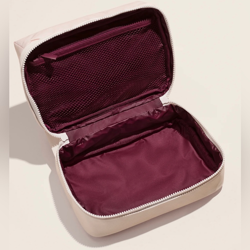 NEW RARE BEAUTY Puffy Toiletry Bag - Picture 2 of 4